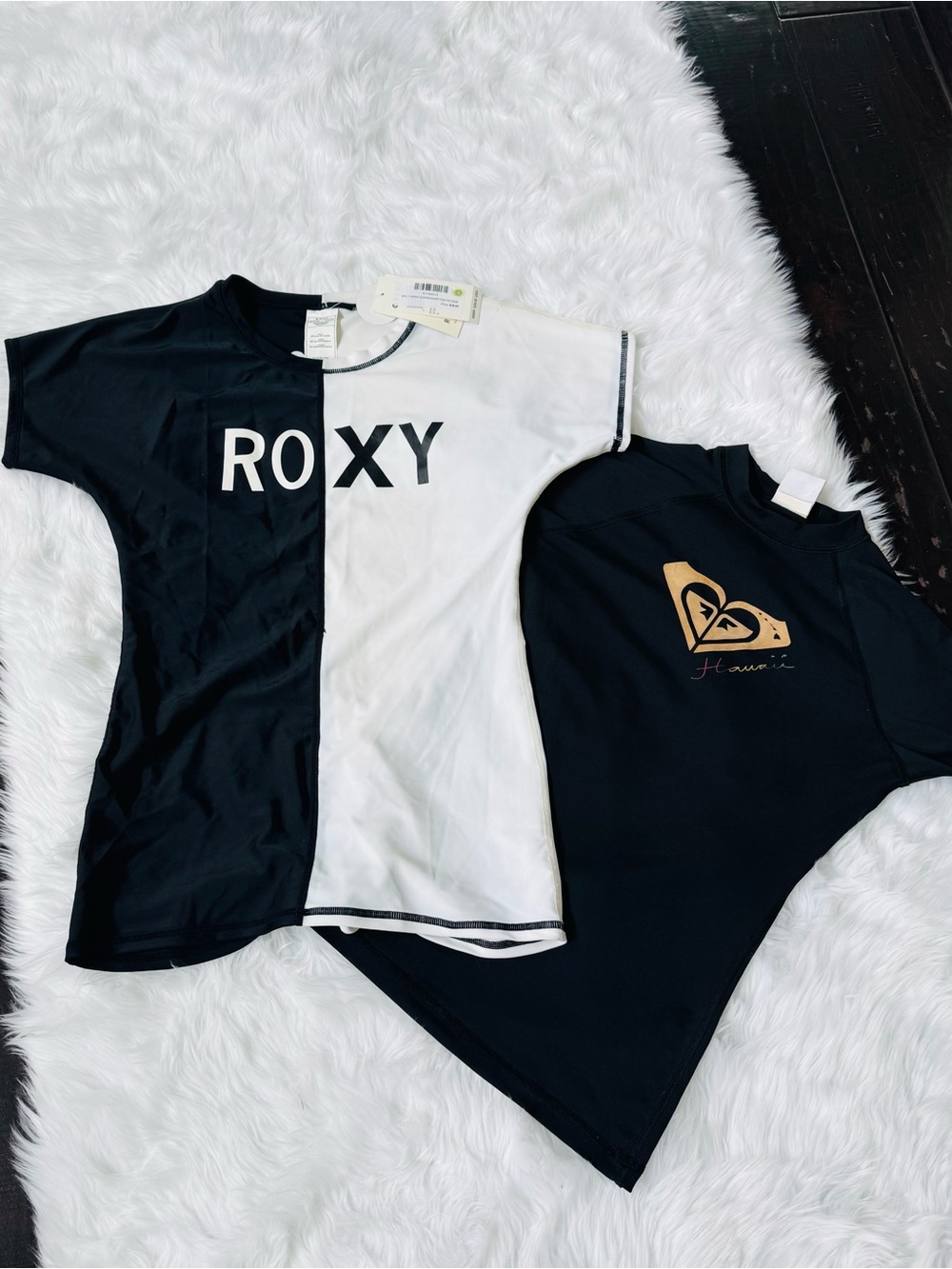 Bundle of 2 Roxy Black & White Colorblock Short Sleeve Rash Guards